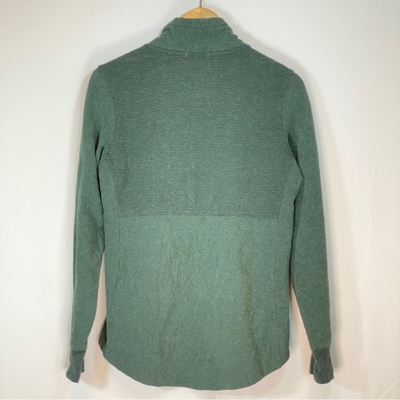 L.L. Bean Green Sweater, size small regular - Picture 4 of 7